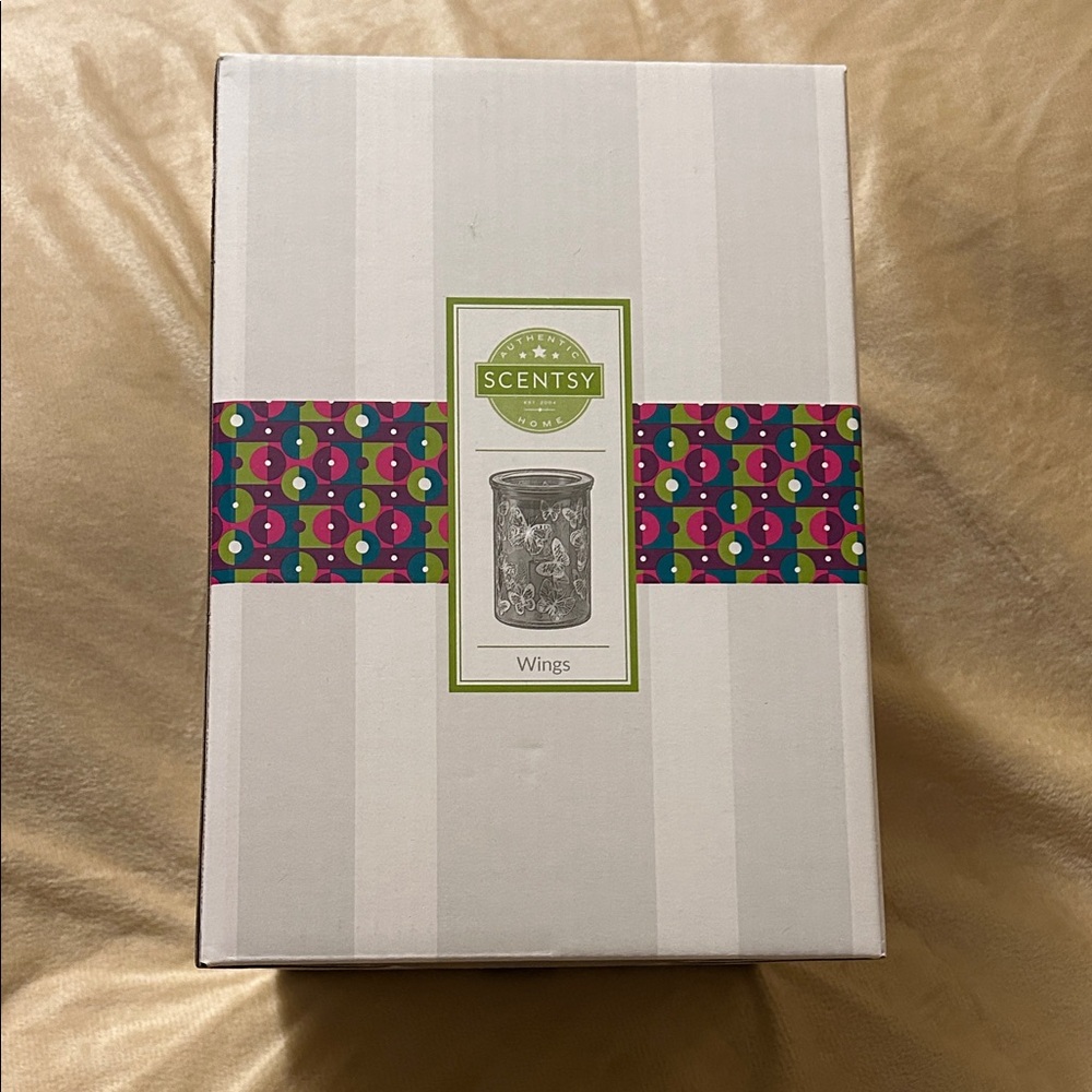 Scentsy Wings Warmer Ceramic Wax Melt Elegant Home Decor